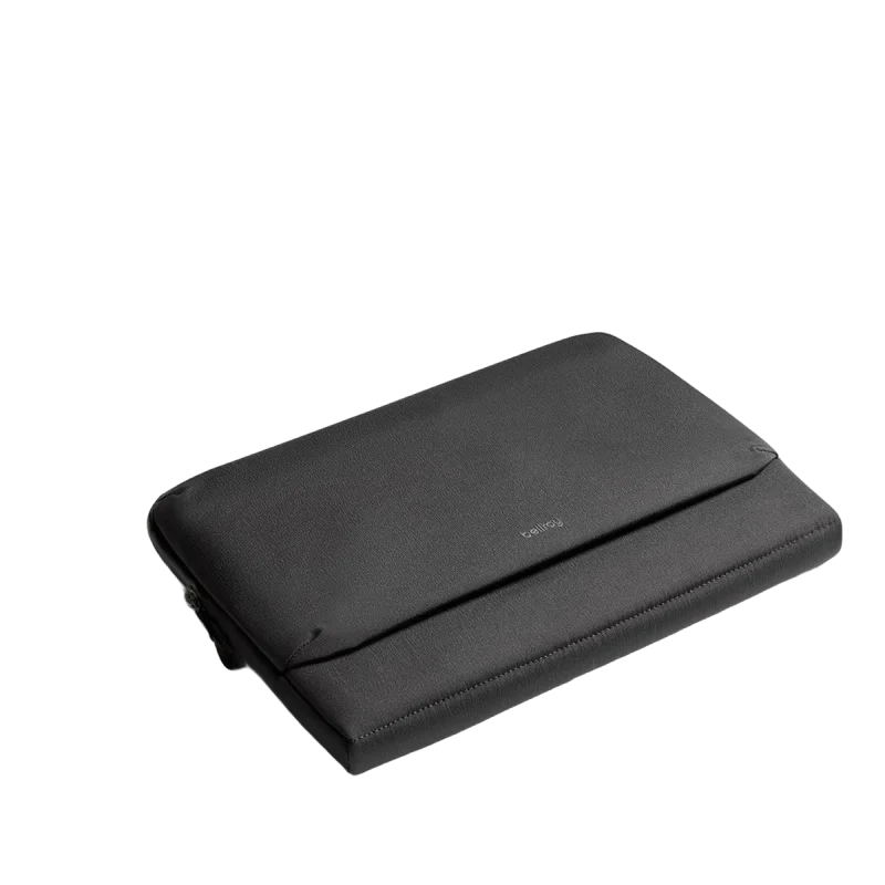 Bellroy Laptop Sleeve 14" — 14" · Magnetic closure · Recycled fabric · Slim